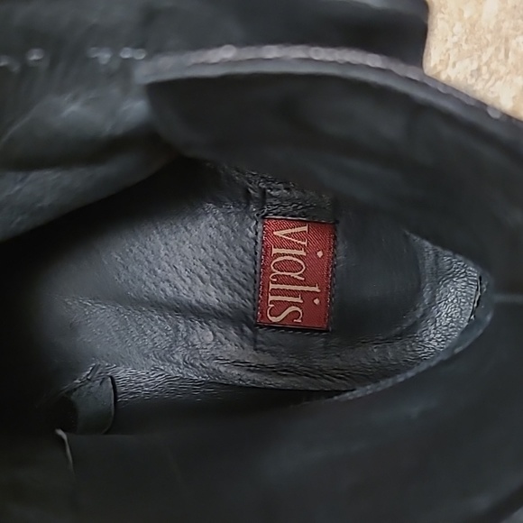 Vialis zip ankle boots with 1.5" heel - Picture 4 of 6